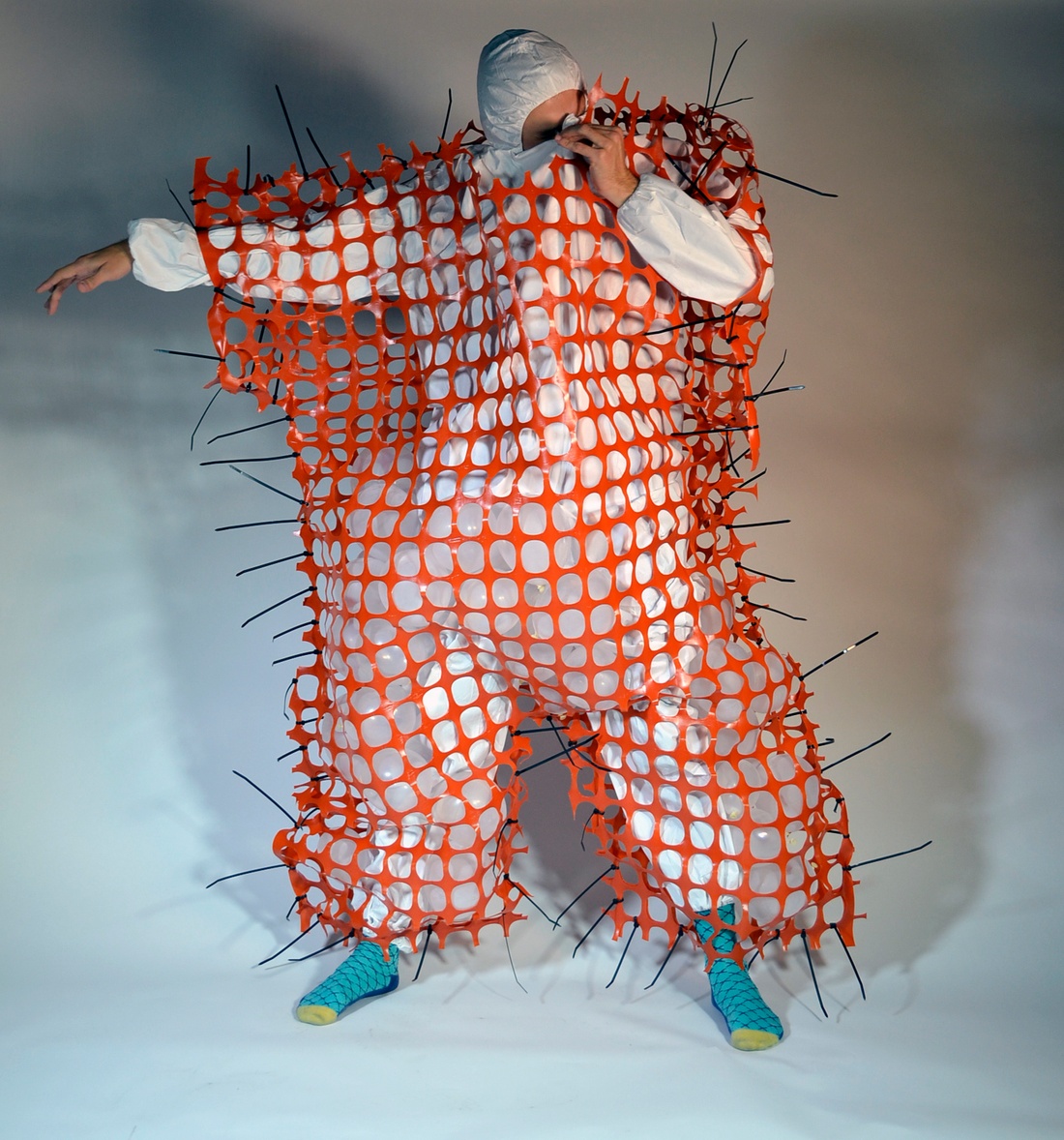 Protest protection suit by Matthew Bohne and Claire Haugh.